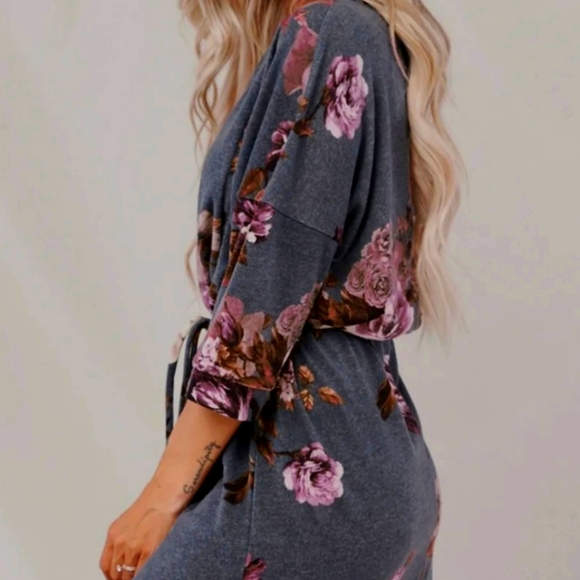 Gray Floral Lounge Tunic Dress - Picture 2 of 4